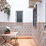 Santa Justa Urban Daire